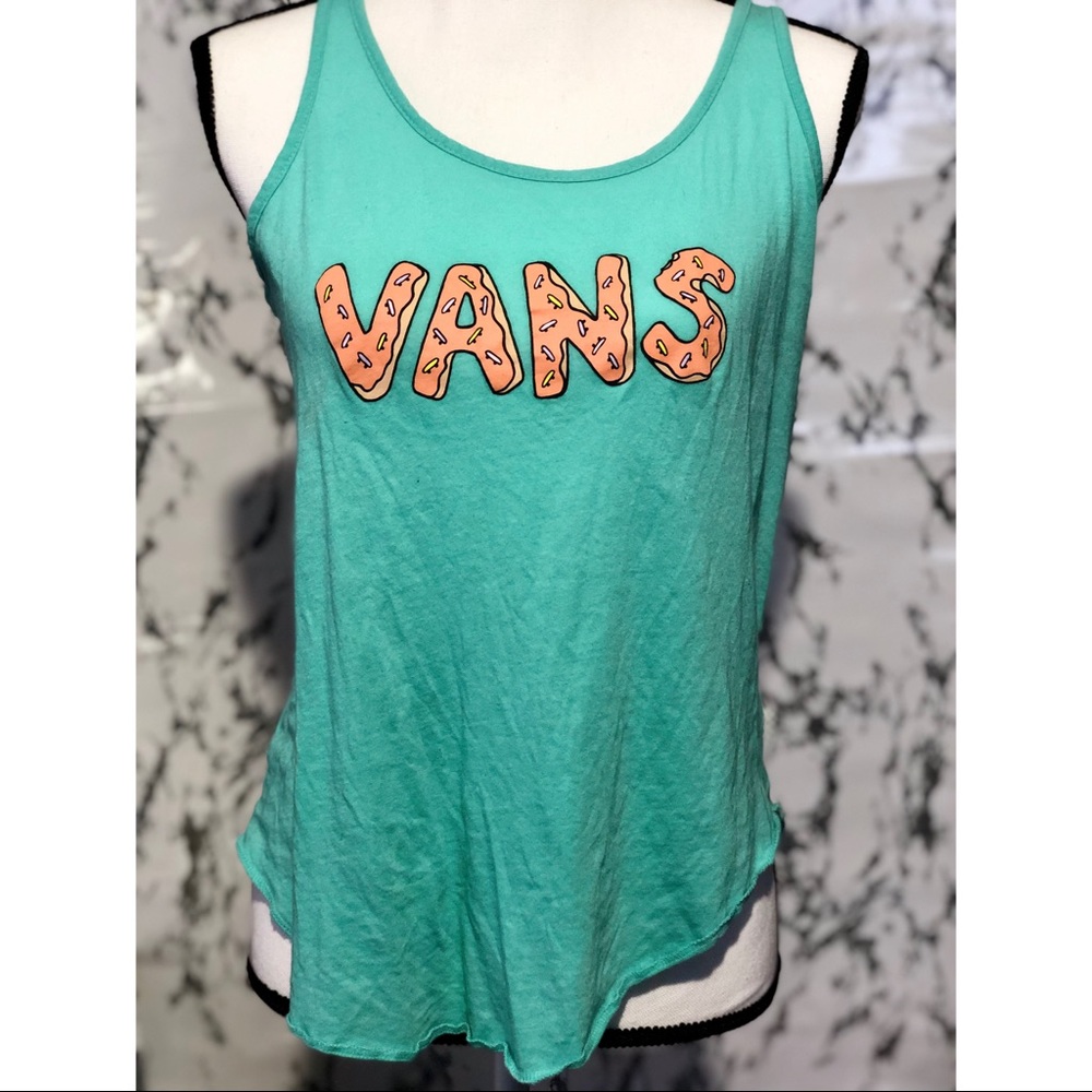 💗 SOLD ON MERC 💗 NWOT Vans Donut Tank